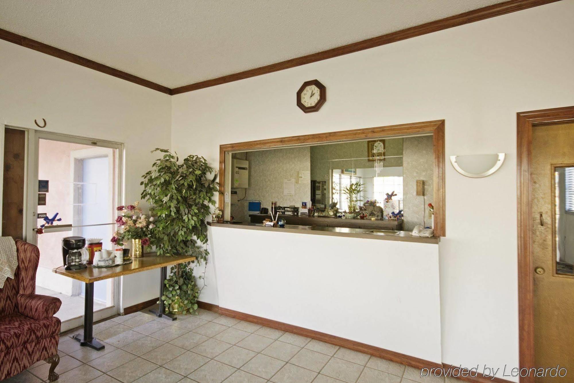Executive Inn Muldrow 内观 照片